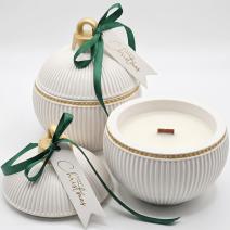 Svece Christmas Bauble Elegance — balta / zelta / Ziemas burvība